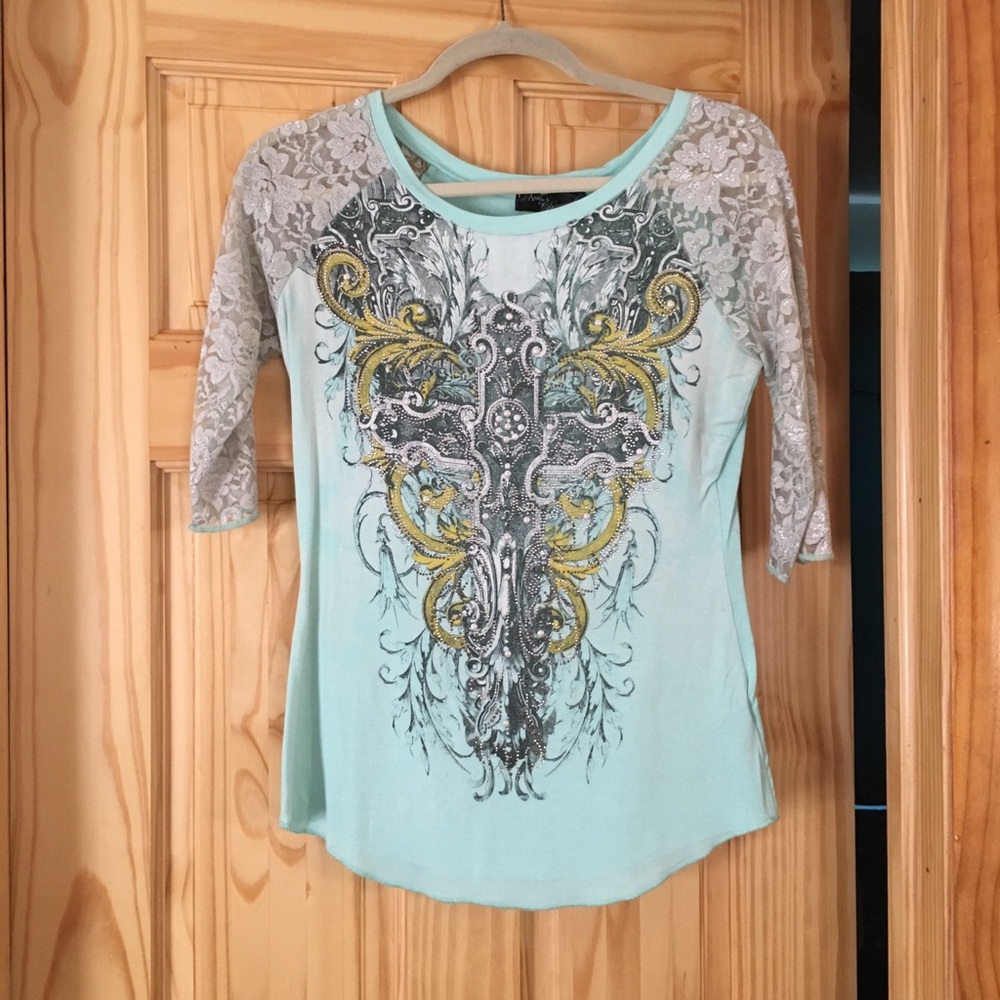 Angels & diamonds‎ mint 3/4 sleeve top